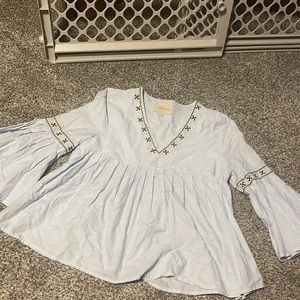 moon river embroidered top - size M - excellent condition